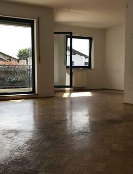 Schöne 1,5 -Zi-WHG in Leonberg ruhig gelegen - Leonberg (Baden-Württemberg)