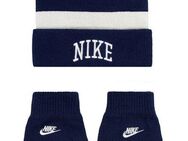 Nike Sportswear Mütze & Schal CHUNKY STRIPE APEX BEANIE SET: Mütze und Handschuhe (Set, 2-tlg., Set mit Beanie & 1 Paar Handschuhe)