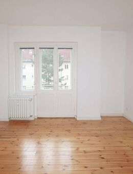 Bezugsfertige 3-Zimmer-Wohnung mit Südbalkon - Berlin