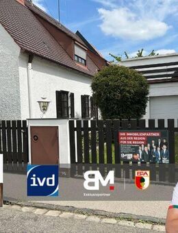Großzügiges Einfamilienhaus in ruhiger, aber dennoch günstiger Verkehrslage -Nähe zur Uniklinik- - Augsburg