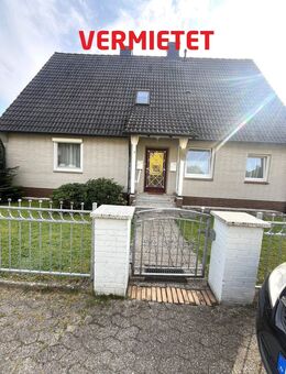 EG-WOHNUNG in einem Zwei-Familienhaus in ACHIM- BIERDEN mit GARTEN - Achim