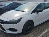 Opel Astra, K Lim 5-trg Line, Jahr 2021 - Aerzen