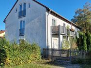 Neuwertige 2 Zimmer Maisonette-Wohnung mit Balkon zum Garten. Nähe Flughafen. - Oberding