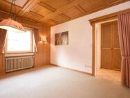 Charmante 3-Zimmer-Wohnung in Oberau mit traumhaften Blick auf den "grünen Fleck" - Oberau