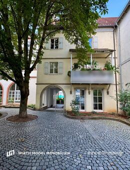 Einzigartiges Einfamilienhaus mit Galerie in historischem innerstädtischem Ensemble - Schweinfurt