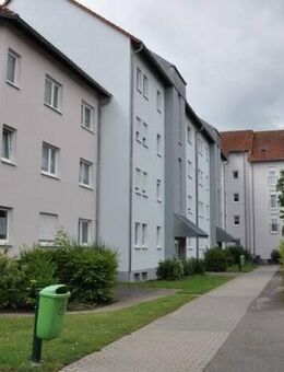 2-Zi-Dachgeschosswohnung mit Balkon in Niederwerrn frei ab 01.10.2025 - Niederwerrn