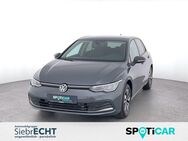 VW Golf, 2.0 TDI Move, Jahr 2023 - Uslar