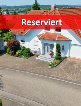 Familientraum: Zweifamilienhaus mit Platz für 2 Generationen! - Sauldorf