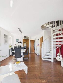 Stilvoll wohnen auf zwei Ebenen - schicke 2-Zimmer Maisonette im Coburger Hahnweg - Coburg