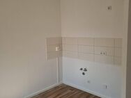 Wohnen, 02. OG mitte, Rosa-Luxemburg-Str. 4 - Waren (Müritz)