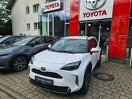 Toyota Yaris Cross, 1.5 VVT-i Hybrid 130 AWD-i Team Deutschland (XPB1), Jahr 2024 - Lauchringen