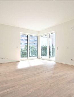 Familien willkommen! 3-Zimmer-Wohnung mit Eckbalkon - Frankfurt (Main)