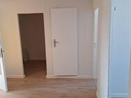 Dachgeschosswohnung mit viel Platz zum Leben - Leipzig