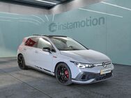 VW Golf, 2.0 TSI GTI 8 Clubsport Black Style 19 H K, Jahr 2023 - München