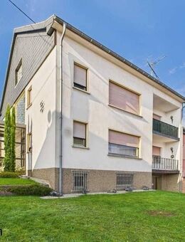 Schönes und großes Haus mit Traumgrundstück! - Völklingen