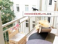 IMMOBERLIN.DE - Stilvolle Altbauwohnung mit ruhigem Südwestbalkon im Samariterkiez - Berlin