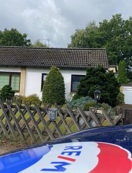 Einfamilienhaus auf großem Grundstück im Norden Hamburgs mit vielen Möglichkeiten - Hamburg