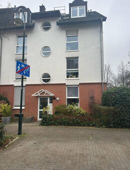 Privat! Verkaufe attraktive 2-Zi.-Wohnung, Düsseldorf Lörick, mit großem Balkon - Düsseldorf