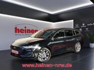 Ford Focus, 1.0 EB MHEV ST-Line X, Jahr 2024 - Werne