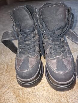 Buffalo ähnliche Schuhe in der Größe 39 - Saarbrücken