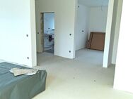 DACHBALKON über den Dächern und im Herzen von Roth! ERSTBEZUG nach Sanierung! Tolle 3-Zimmer-Wohnung! - Roth (Bayern)