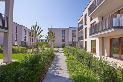 Moderne 3 Zimmer AVANTUM Wohnung mit Garten am Quartierplatz in Achern