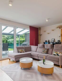 Exklusives Reiheneckhaus in moderner Architektur - stilvoll, effizient, familienfreundlich - Wiesloch