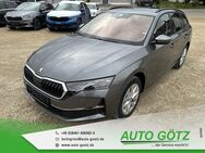 Skoda Octavia, Combi Selection Vorb VZE Digi vo hi LichtAssist SpurAssist Connect Sunset 4xEFH Ladeboden beheiz Frontscheibe Armlehne Metallic, Jahr 2022 - Beilngries