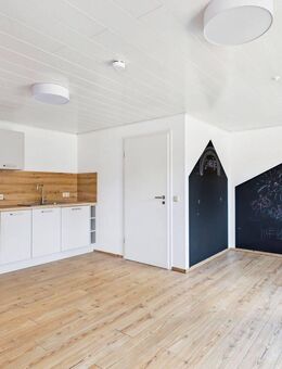 2-Zimmer-Wohnung mit neuer Einbauküche und Gäste-WC - Wartenberg (Hessen)