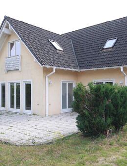 Exklusives Architekten-Einfamilienhaus mit bester Ausstattung - vor den Toren Berlins - Falkensee