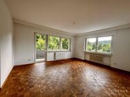 Attraktive 4 Zimmer-Mietwohnung in Bad Liebenzell mit Balkon, Gartenanteil und Garage - Bad Liebenzell