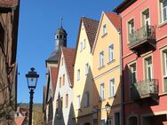 Exklusive helle 2-Zimmer-Wohnung in der Altstadt Kulmbach - Kulmbach