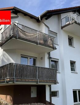 Helle 3-Zimmer-Dachgeschosswohnung mit 2 Balkonen - Marburg