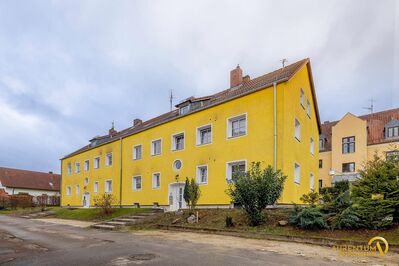 5,7 % Rendite - TOP Kapitalanlage - 12 Familienhaus in Kelheim, saniert, großzügiges Grundstück
