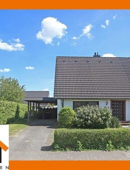 * Charmante Doppelhaushälfte * großes Grundstück * Potenzial zur Nachverdichtung * familienfreundliche Lage * - Geesthacht