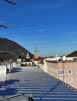 Individuelle, helle 3-Zimmer-Altbau-Wohnung mit großer Dachterrasse in Bad Reichenhall - Bad Reichenhall
