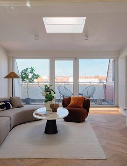 Taumhafte DG-Wohnung am Kudamm mit vielen Highlights: renoviert, Terrasse, Klimaanlage & Aufzug! - Berlin