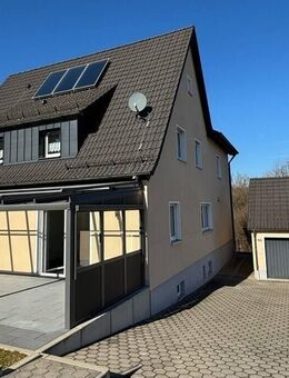 Vielseitiges Wohnhaus mit vielen Möglichkeiten in Henfenfeld ! - Henfenfeld