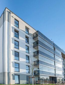 Großzügige 5 Zimmer Wohnung mit Balkon zu vermieten! - Berlin