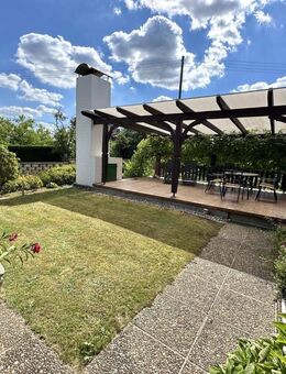 Tolles freistehendes Einfamilienhaus mit Garten in bester Lage zu verkaufen - Nalbach