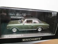 Minichamps Opel Commodore A grünm. 1:43 - Bad Neuenahr-Ahrweiler