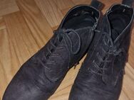 Stiefeletten zu verkaufen - 39 EU - Kassel Mitte/Innenstadt