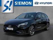 Hyundai i30, 1.5 T-GDi FL Kombi M T N-LINE Mehrzonenklima, Jahr 2023 - Salzbergen