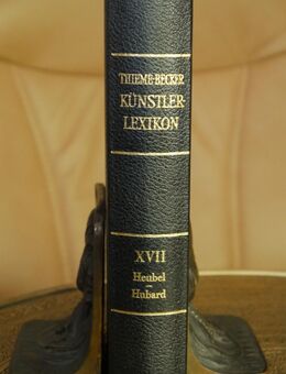 Thieme - Becker - Künstlerlexikon , Band XVII , Heubel - Hubard , VEB Seemann Verlag Leipzig , 604 Seiten - Görlitz