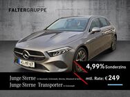 Mercedes A 180, AMBIENTE, Jahr 2023 - Grünstadt