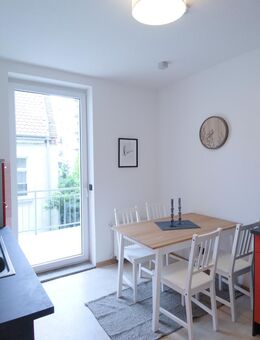 Möblierte 2-Zimmer-Wohnung mit bis zu 4 Schlafplätzen & Balkon in Top-Lage - Leipzig