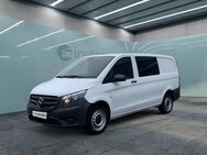 Mercedes Vito, 114 Mixto T, Jahr 2022 - München