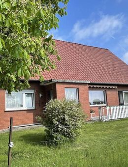Großes Haus mit großem Grundstück in ruhiger, ländlicher Lage - Petershagen