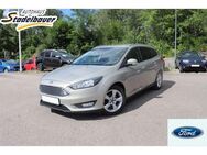 Ford Focus Turnier Titanium, Navi, AHK, Winter-Paket - Villingen-Schwenningen