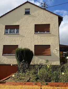 Ein-/Zweifamilienwohnhaus auf ca. 682 Qm großem Grundstück in 74211 Leingarten zu verkaufen - Leingarten